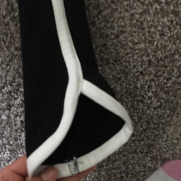 PINK Yoga Leggings - Picture 7 of 8